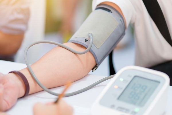 cardiologist, checkup, clinic, clinical, device, diagnose, diagnosis, Measuring, diagnostic, examination, health care, healthy, hospital, hypertension, illness, manometer, measure, measurement, medical, medicare, medicine, monitor, nurse, patient, physician, practitioner, pressure, pulse, sick, specialist, treatment, blood, arterial, cardiovascular, disease, cardiac, checking, heart, examine, cardio, high-blood-pressure, diastolic, hypotension, sphygmomanometer