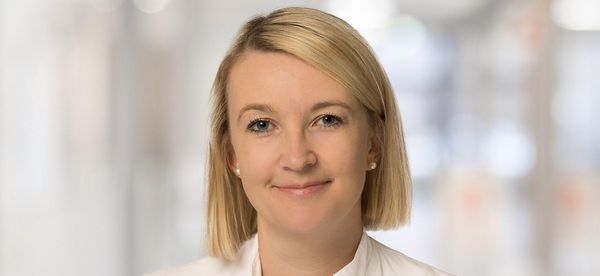 Dr. Janina Niebling